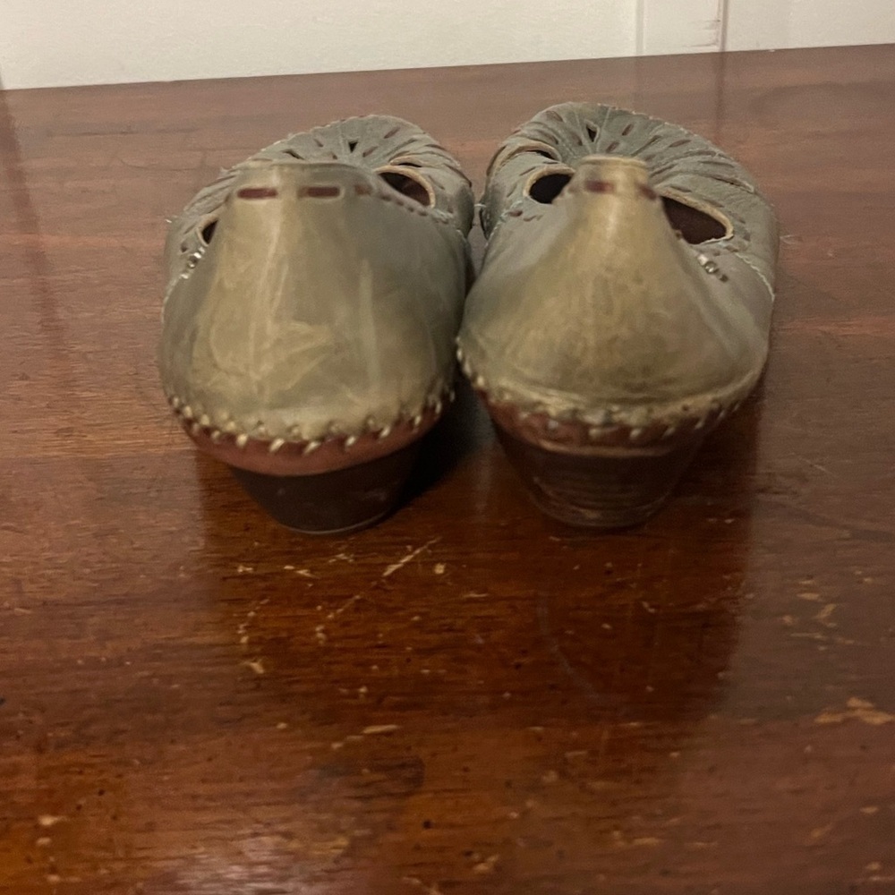 PIKOLINOS Olive Cutout Leather Flats size 42 (US 10) - Picture 7 of 13